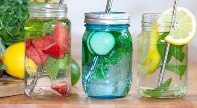 7 gün boyunca örnek içme diyeti menüsü